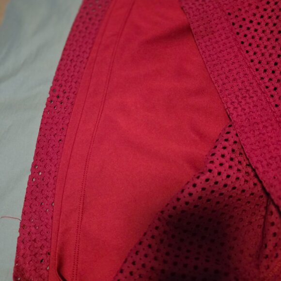 Raspberry pink skirt with elastic waist and pockets, size 1X - Picture 4 of 8